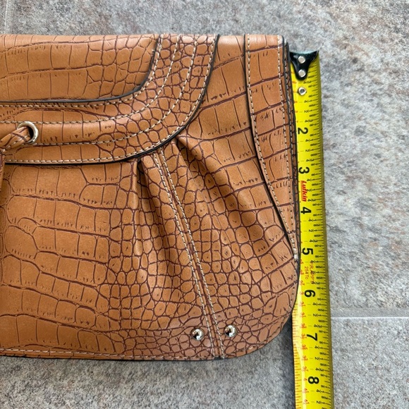 Nine West Brown Crocodile-Embossed Clutch NWOT - Picture 10 of 11